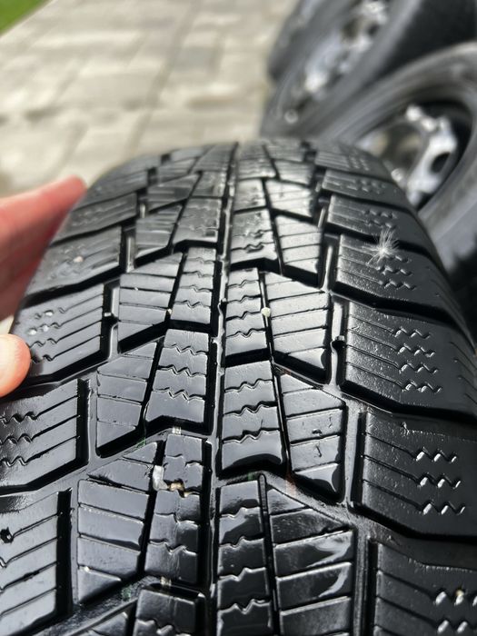 Jante cu cauciucuri si capace Skoda