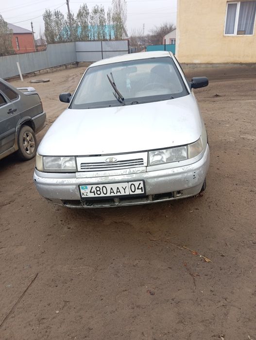 Ваз 2110 сатылады срочно Дұрыс саудасы болат