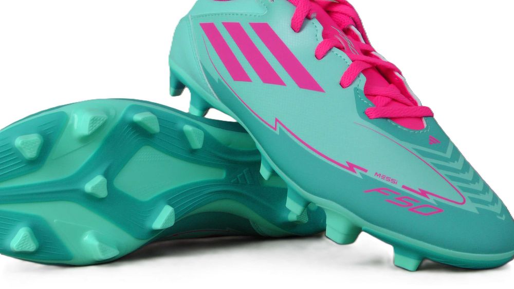 Ghete fotbal crampoane NOI Adidas F50 Club Messi marimea 46,5