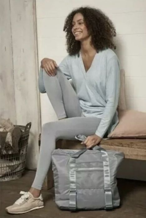 Geanta sport/voiaj cu agatatoare de saltea