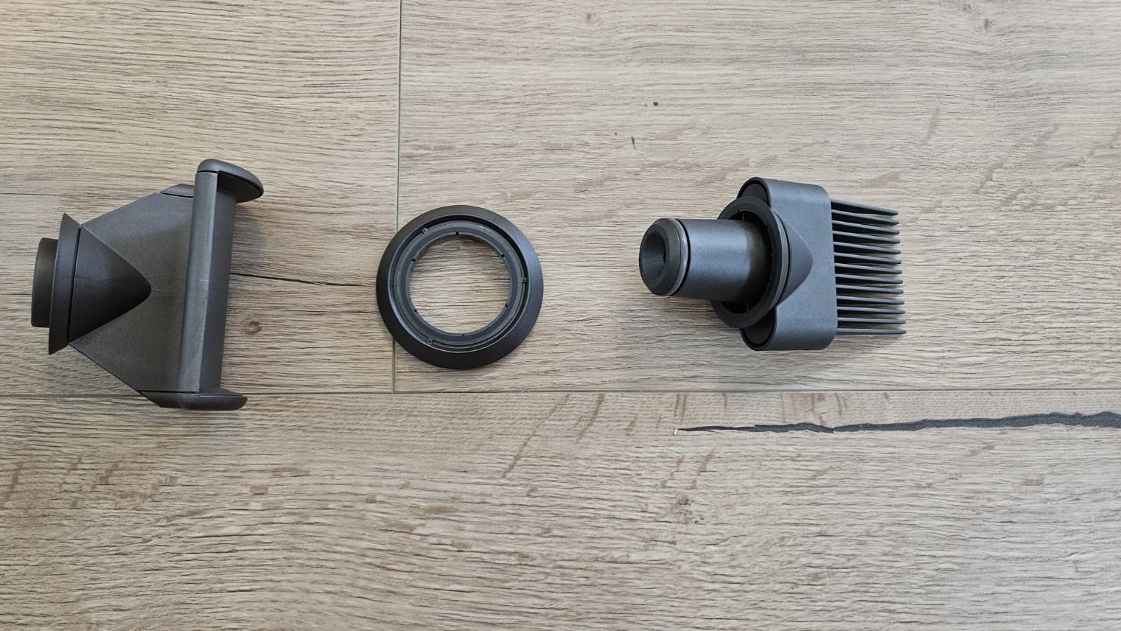 Приставки Dyson Supersonic