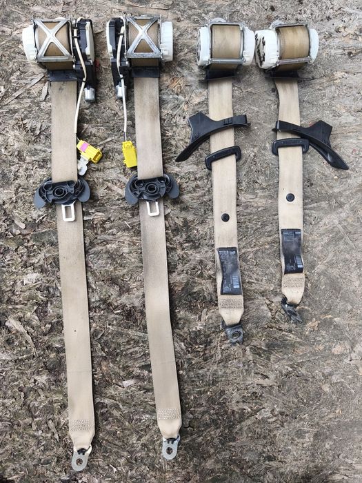 Centuri de siguranță față spate Volkswagen Passat B6 berlină sedane