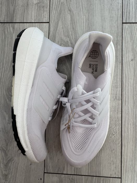 Adidas ultrabosst nr 42.5