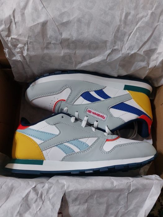 Кроссовки отReebok детские.