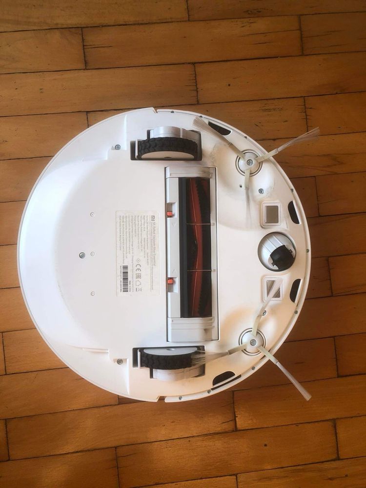 Xiaomi Mi Robot Vacuum Mop Essential