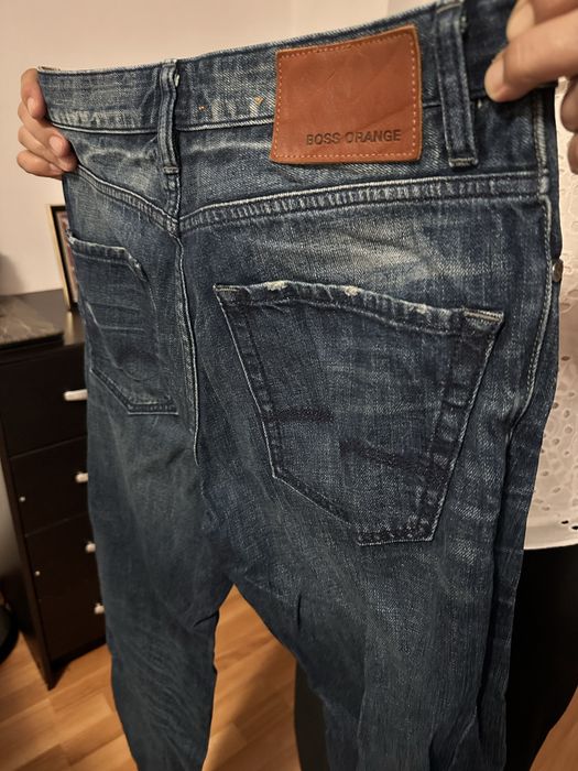 Blugi HUGO BOSS impecabili