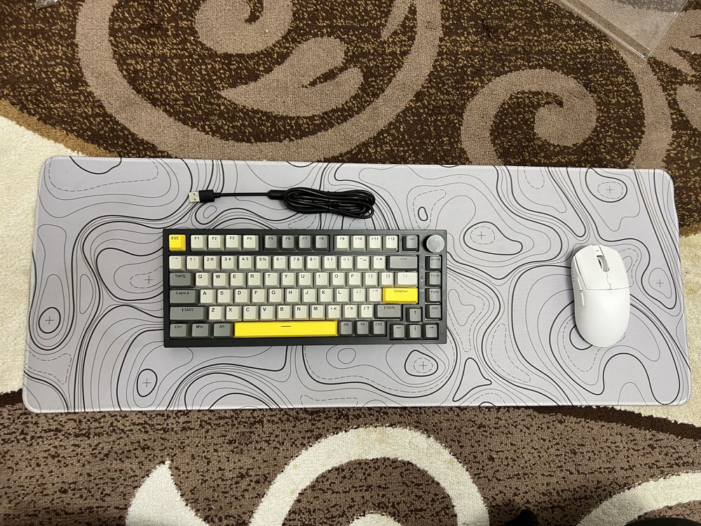 мышка , клавиатура и коврик