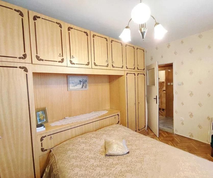 Дава се под наем Четиристаен апартамент в Варна, Червен площад - 110 кв.м за 767 € - Снимка #7