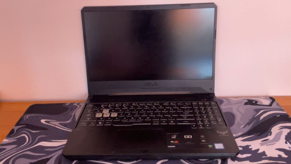 Laptop ASUS TUF 505GT