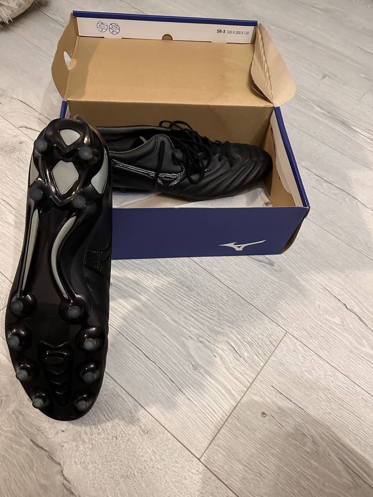 Бутонки Mizuno Morelia Neo II