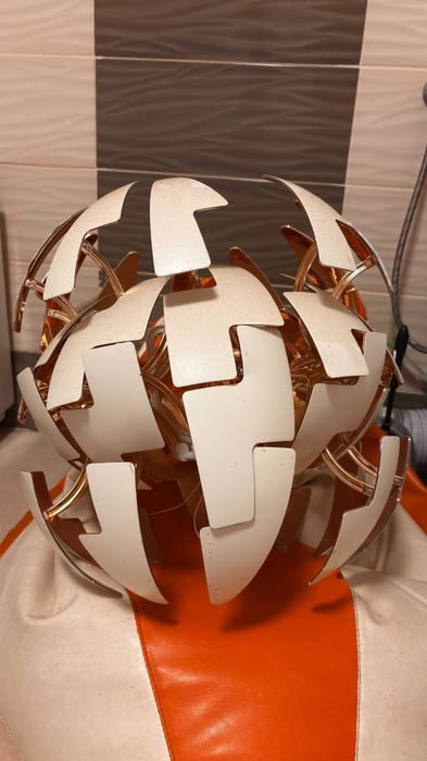 3 Bucati Lustra IKEA, culoare alb/crom, 35 cm.