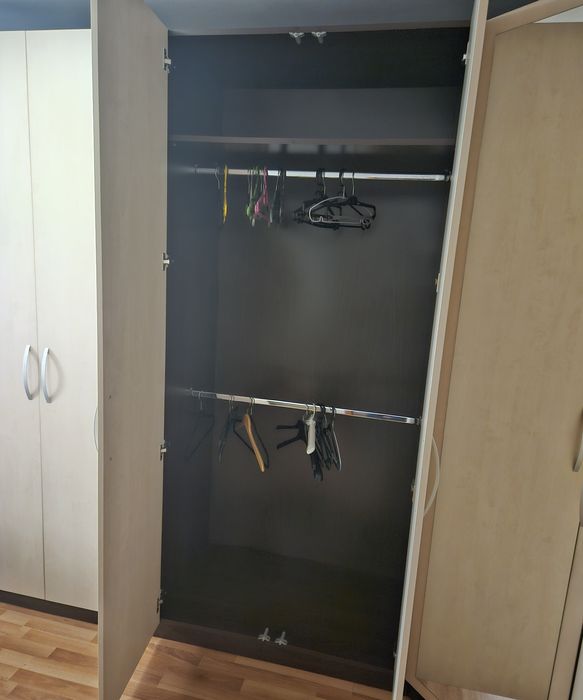 Dulap cu 4 usi din MDF