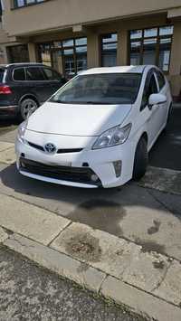 Toyota prius 2012