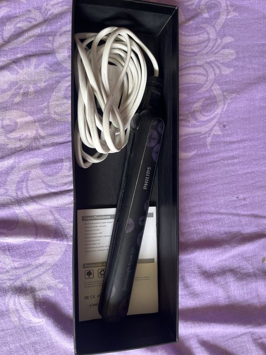 Vând Placă de îndreptat  părul