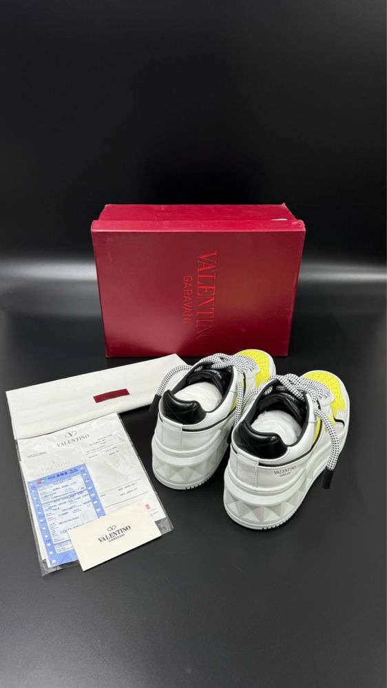 Valentino One stud model nou Premium full box 40-45