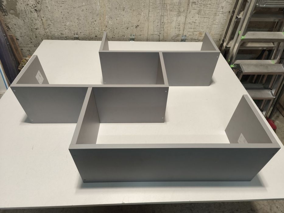 Стенни етажерки от 18 мм пдч