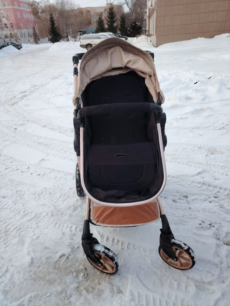 Продам детскую коляску