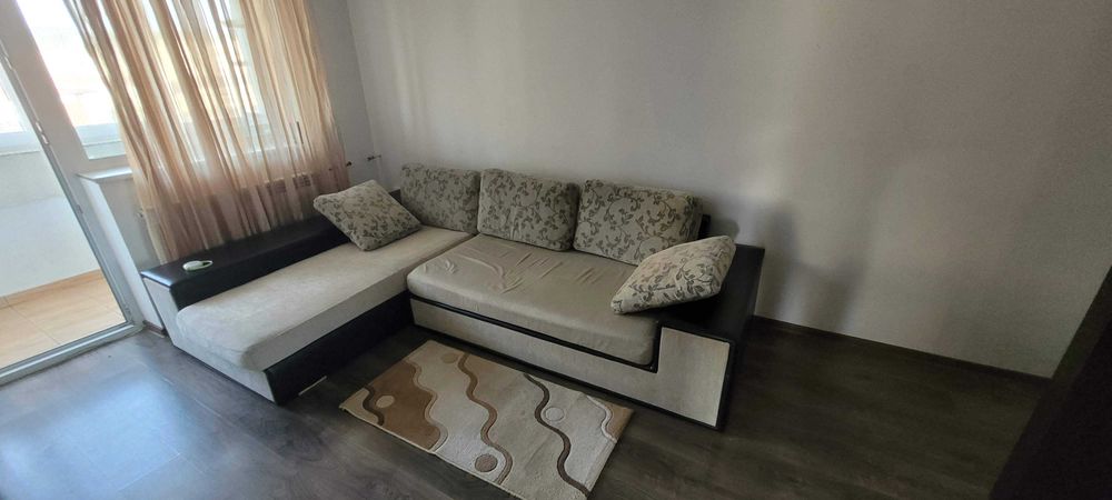 Apartament 3 camere, 2 bai, 1 balcon, 1 camara
