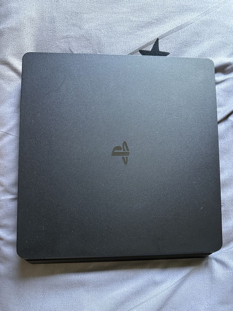 de vânzare PS 4 Slim