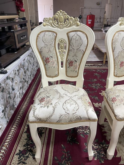 Стул 6 шт комплект почти новые