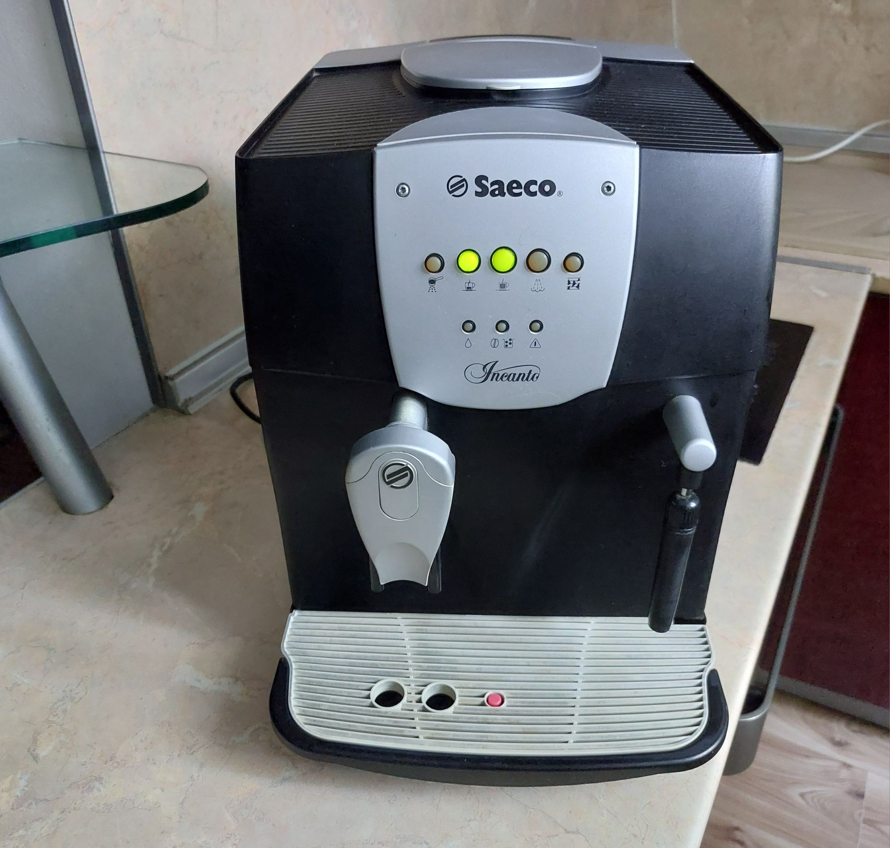Saeco Incanto кафеавтомат