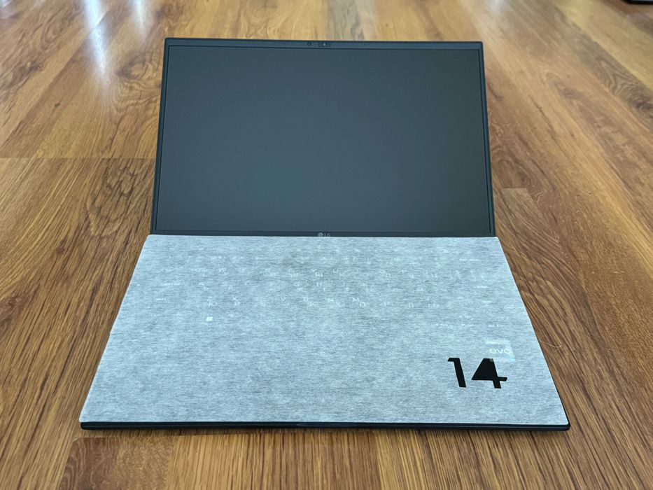 14' WUXGA Core i7-1260p LG GRAM 14Z90Q 16GB LPDDR5/256GB NVMe/Бат 18ч.