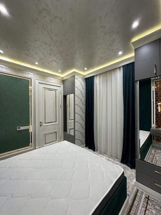 Продается 1в-2комнатная квартира Хонсарой Осеан юнусабад 16кв