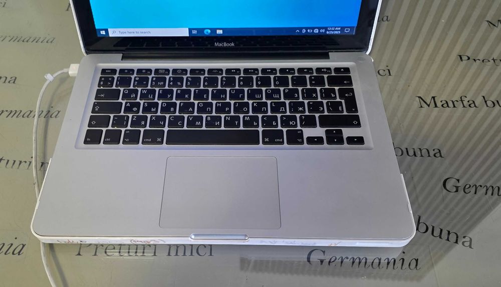 Laptop core i5 - Apple Macbook A1278 - functional,instalat
