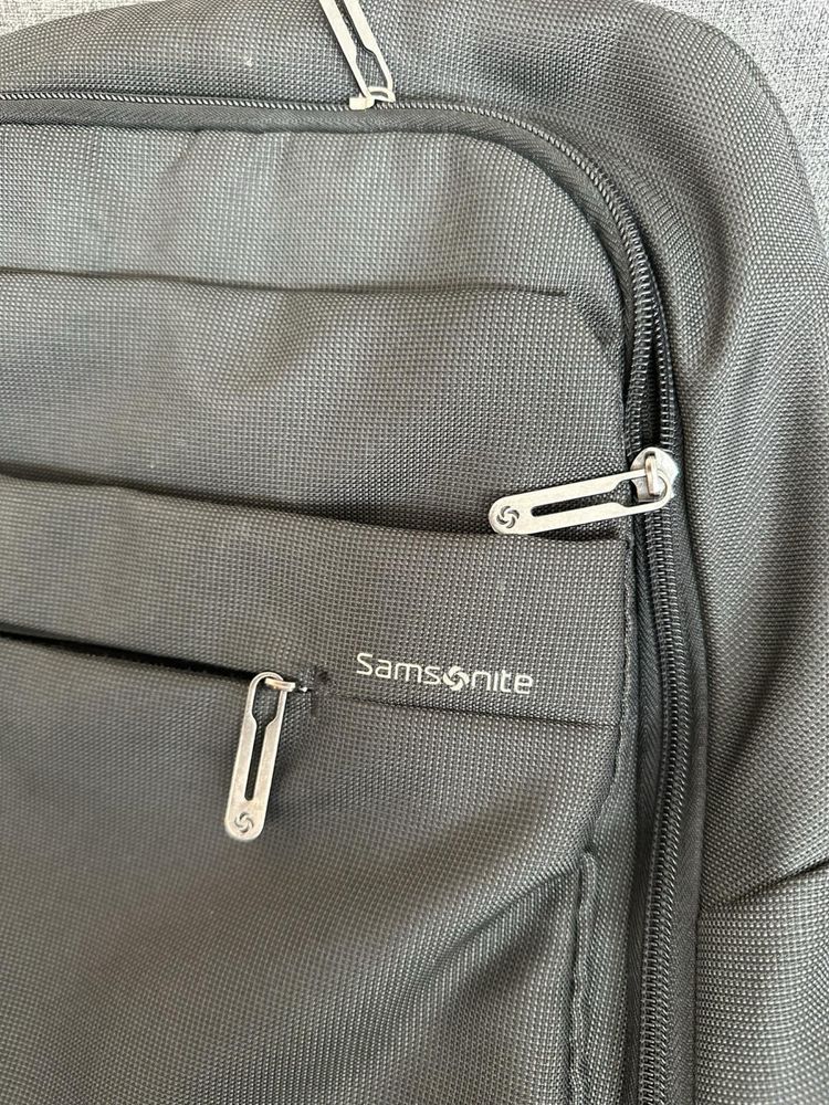 Samsonite раница с несесер на велкро