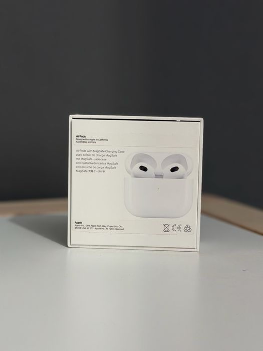Căști AirPods 3 originale Apple - stare excelentă