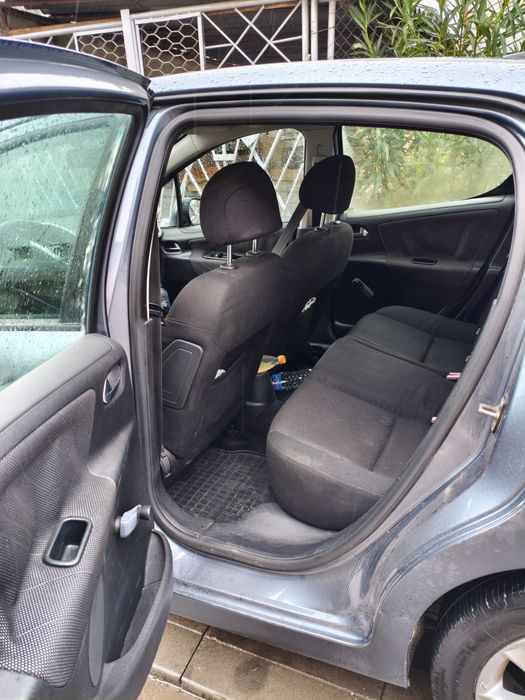Peugeot 207 1.6Hdi 109 кс