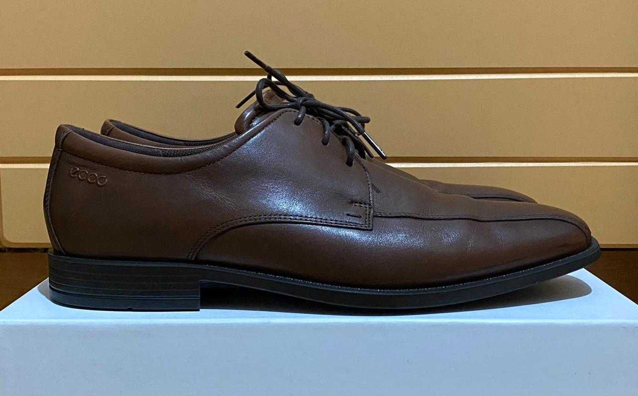Оригинальные туфли от "Ecco" Edinburgh на 45 размер.