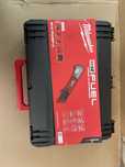 Milwaukee m12 Fraiwf12-622x cutie transport clichet m12