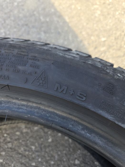 Зимни гуми Goodyear 245 45 18