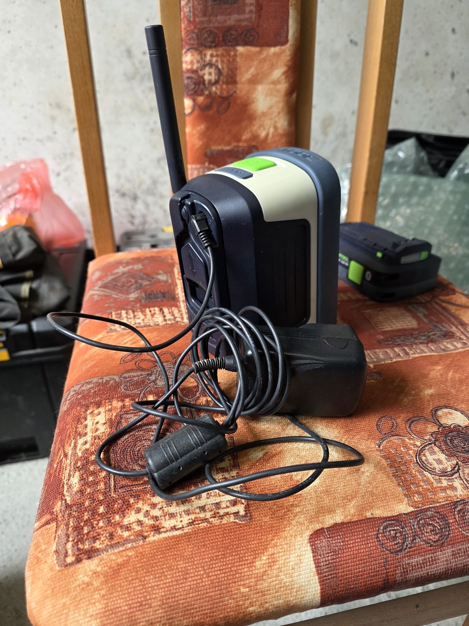 Радиоприемник Festool противоударен  батерия 4.0 Ah 18 V Sysrock BR 10