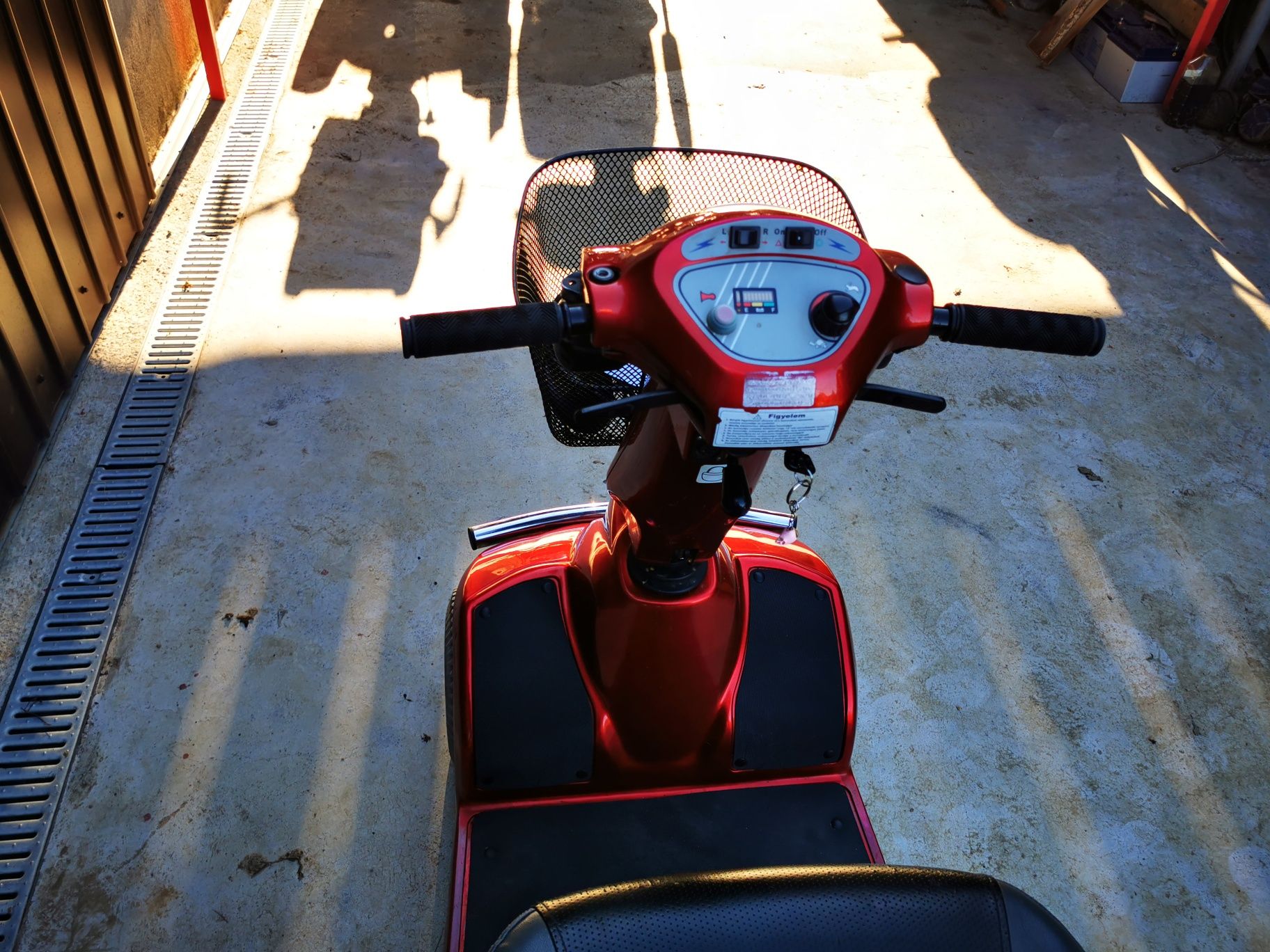 Carucior scuter electric handicap