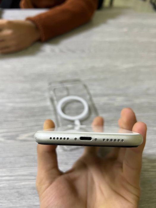 iphone 11 ideal srochni