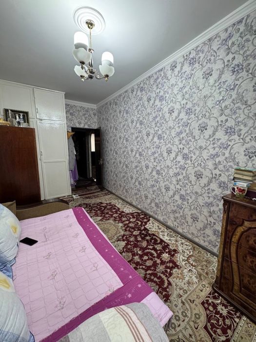 Продаю свою квартиру. Чиланзар 19/34 3-х комнатная. Супер локация