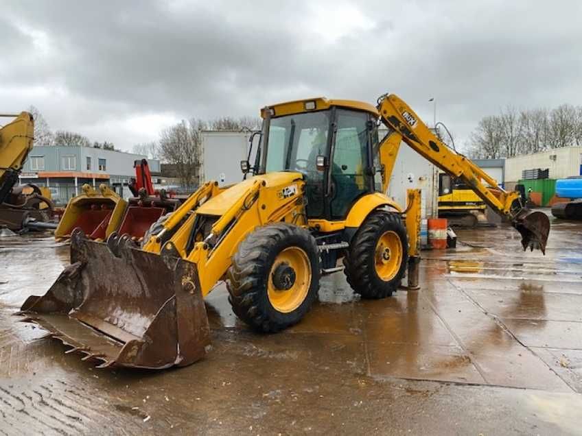 Parbriz Geam Luneta JCB