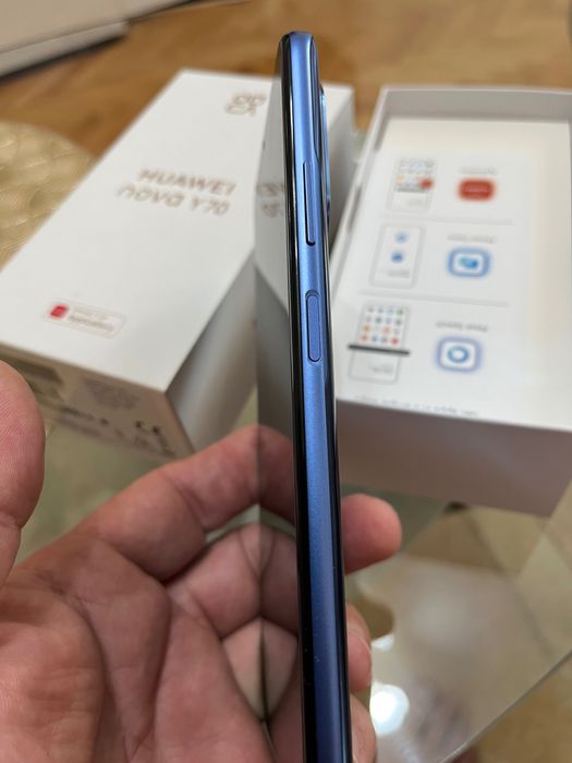 Чисто нов Huawei nova Y70