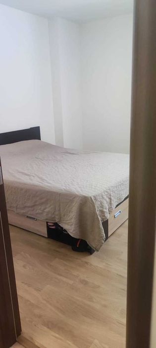 Дава се под наем Тристаен апартамент в Бургас, Меден рудник - зона А - 100 кв.м за 350 € - Снимка #3