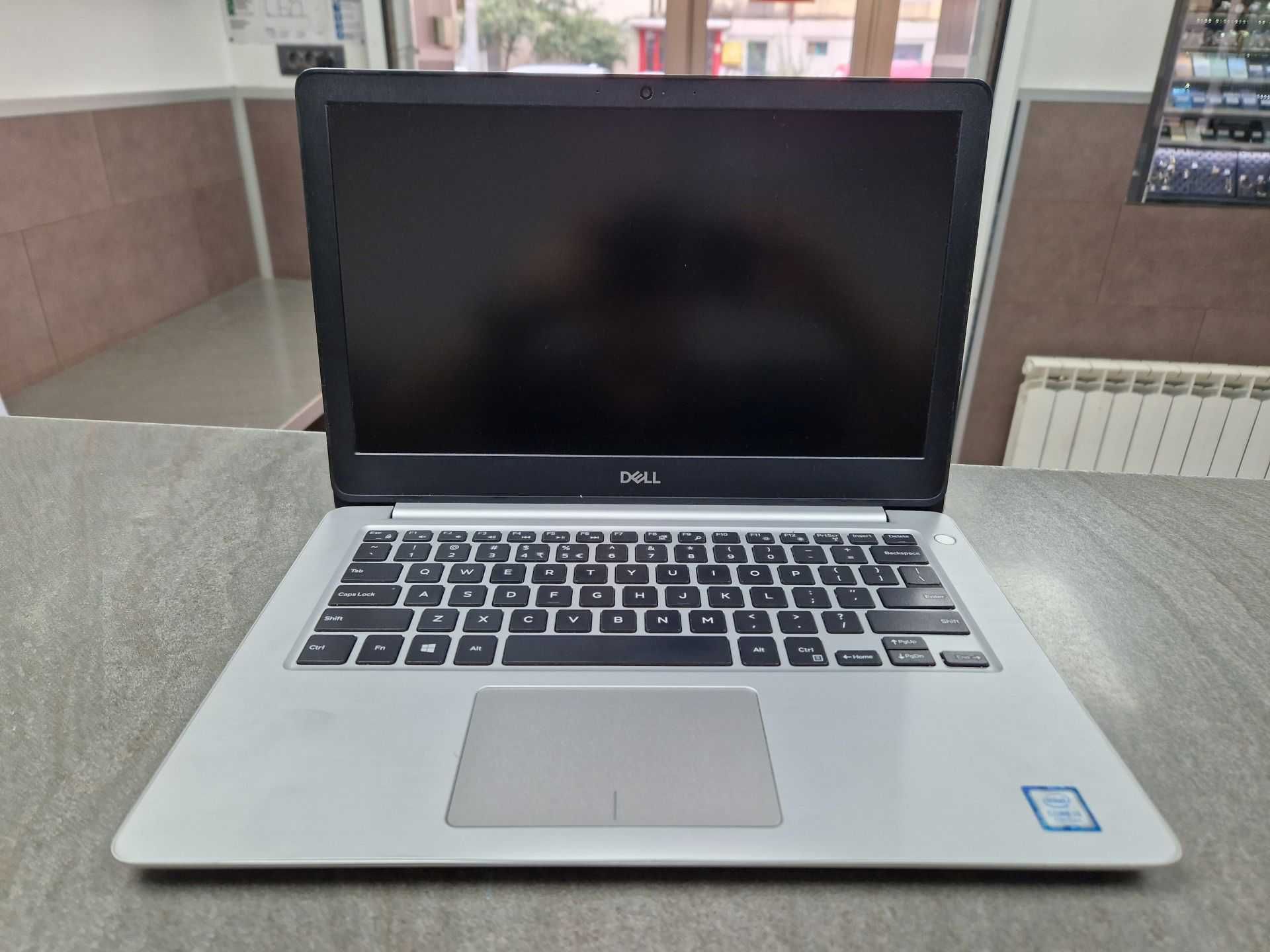 Dell 5370 Core I3 Gen 7 Ram 4Gb Ssd 120 Video Intel Hd 620