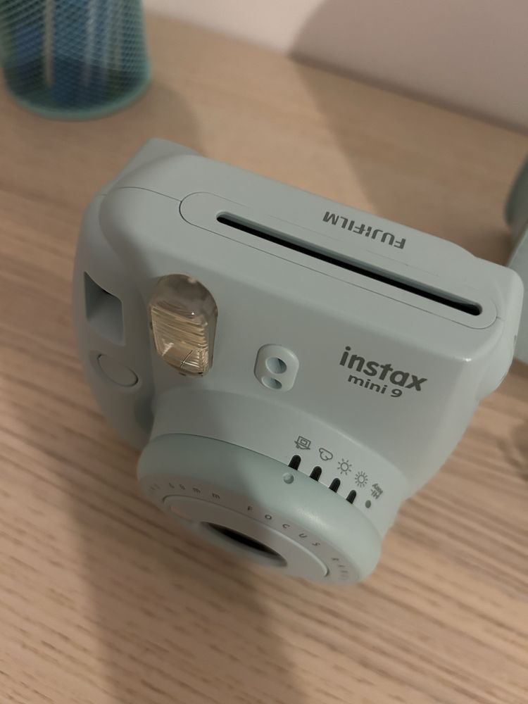 Instax mini 9 fara defecte + cartus