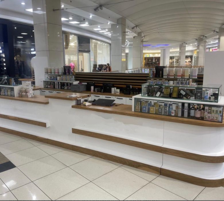 Щанд за мол павилион