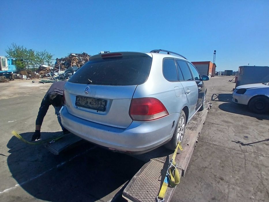 Dezmembrez vw golf 5 break