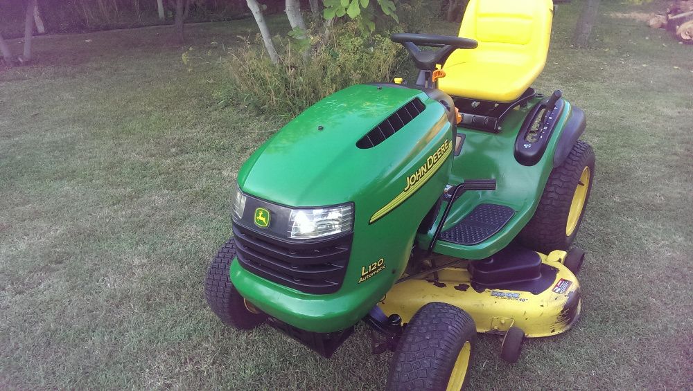 Тракторна Косачка John Deere 20 Hp внос от Щатите.. Договаряне