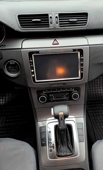 Volkswagen Passat B6 2.0 TDI 140 cp Euro 5 AUTOMATA