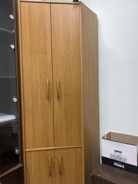Шкаф для прихожей