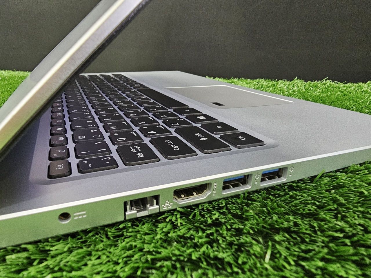Grafika Treyding IT uchun ideal notebook izlayabsizmi? mana!
