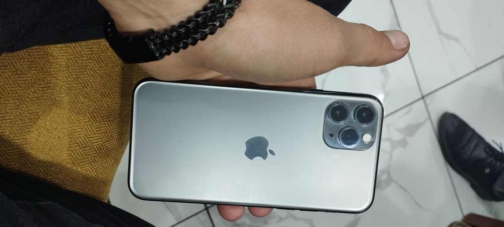 Iphone 11 pro sotiladi ideal